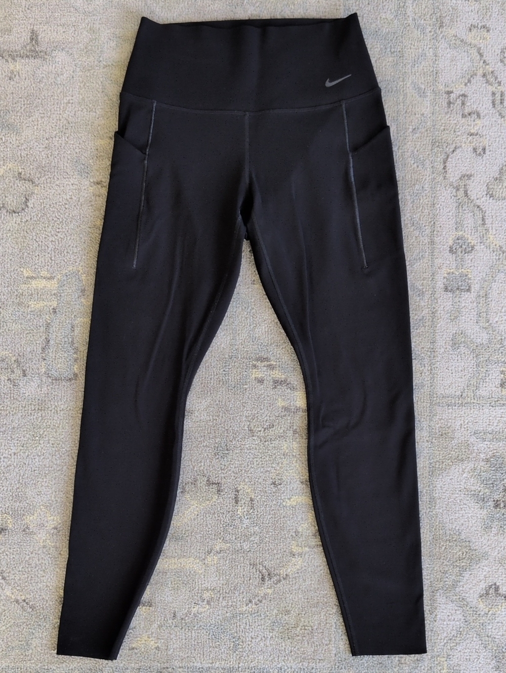 Nike Universa Black Leggings
